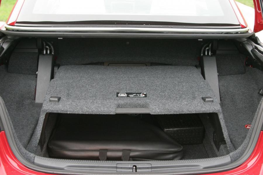  Volkswagen Eos 2007 года  (фото 9 из 41)